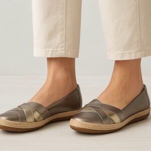 Clarks Danelle Shine Loafers Size 7.5
